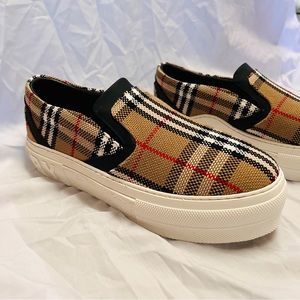 New Burberry Vintage Curt Check women’s slip-on casual sneakers shoes